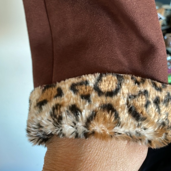❤️ BCBG for Nordstrom faux suede and faux leopard fur lined jacket - Picture 6 of 10